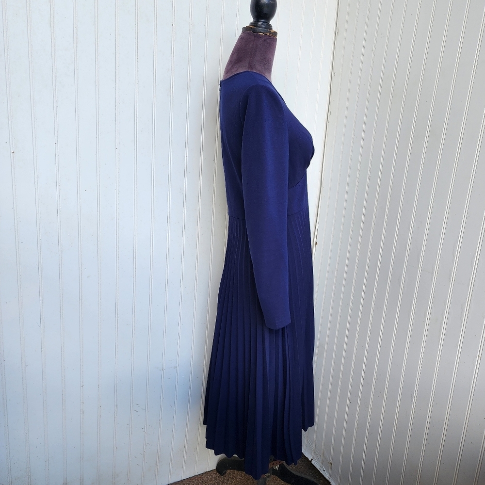 SHEIN Notched Neckline Pleated Hem A-Line Dress  Navy Blue Stretch M - Picture 13 of 16